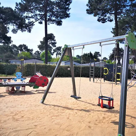 Mobil 10 Personnes Emplacement 074 *