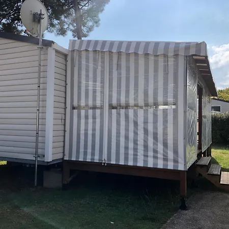 Mobil 10 Personnes Emplacement 074 Camping La Tremblade